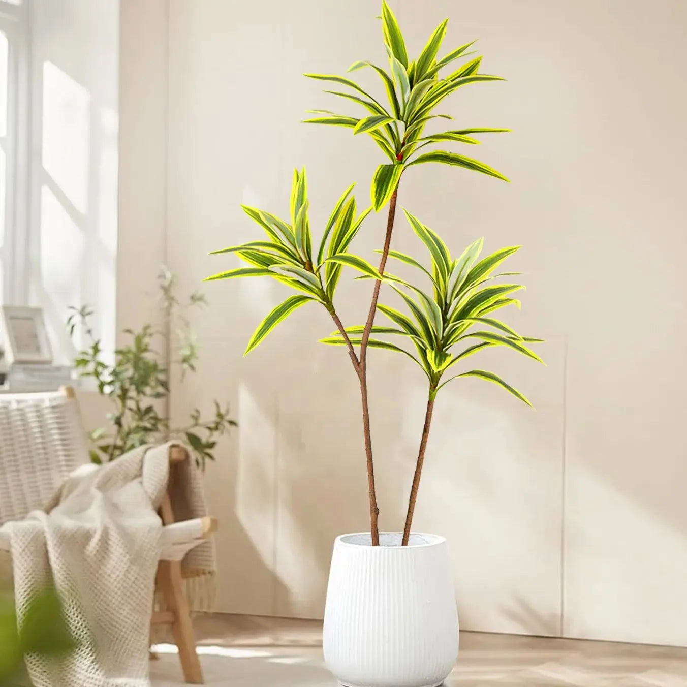 Artificial Palm Tree Floor Plant for Home and Office Décor